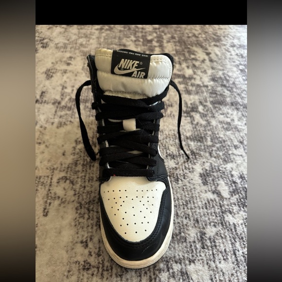 Jordan 1 Retro OG High Dark Mocha size 6y - Picture 7 of 11